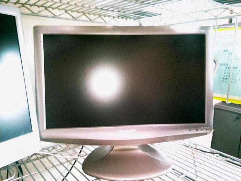 中古で購入したテレビ